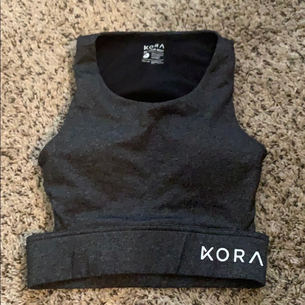 KORA sports bra/crop tank